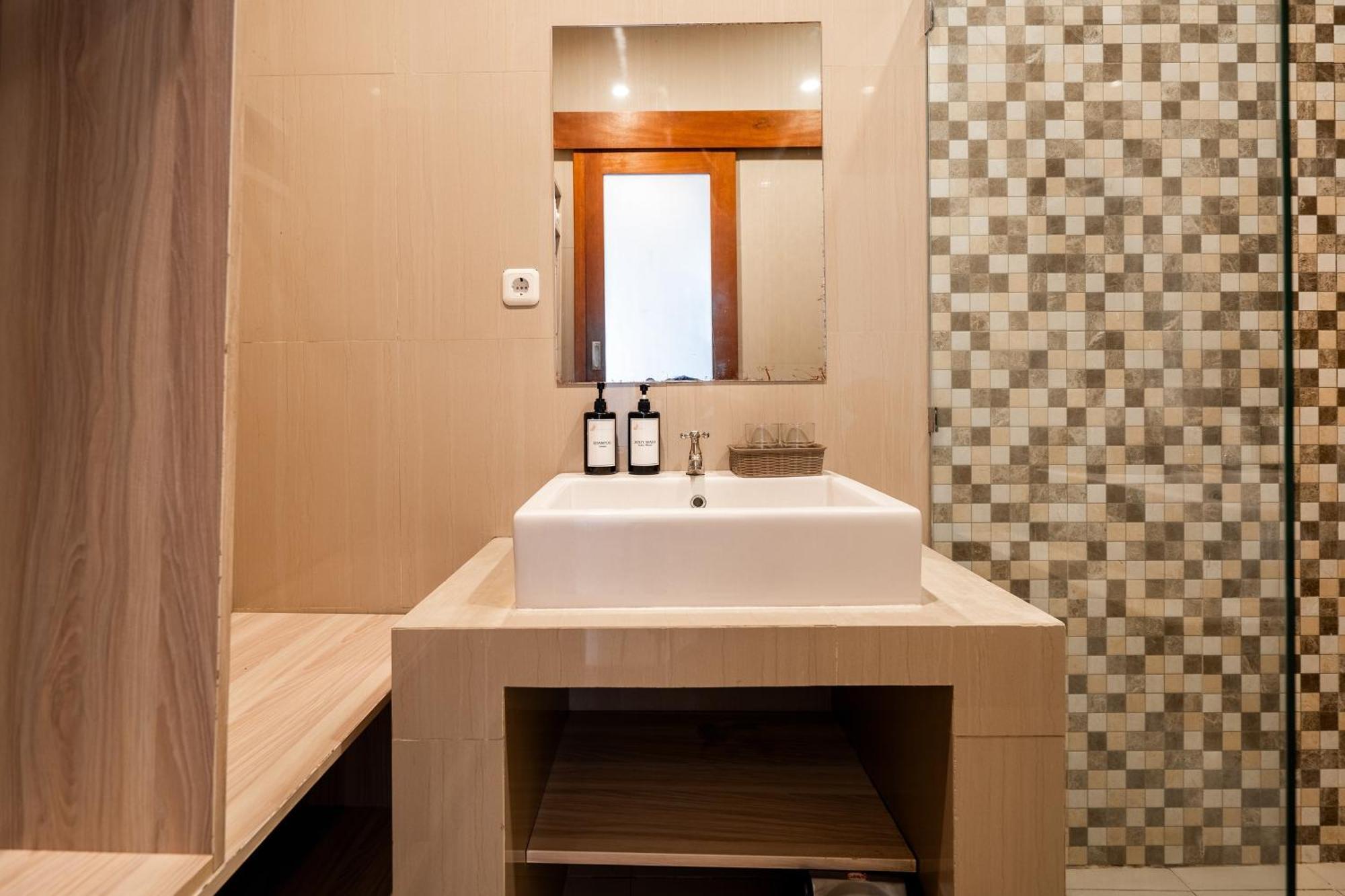 Mahesa Suites Seminyak المظهر الخارجي الصورة
